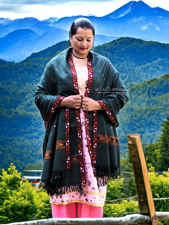 Kullu Handloom Pure Wool Shawl Green Color Weaver's Pride Himachal Shawl