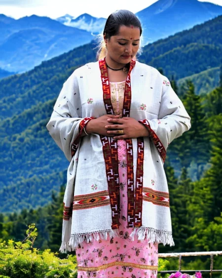 Kullu Handloom Pure Wool Shawl White Color Weaver's Pride Himachal Shawl