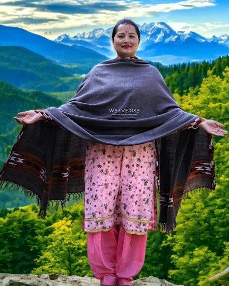 Authentic Kullu Handloom Wool Shawl: Floral Elegance
