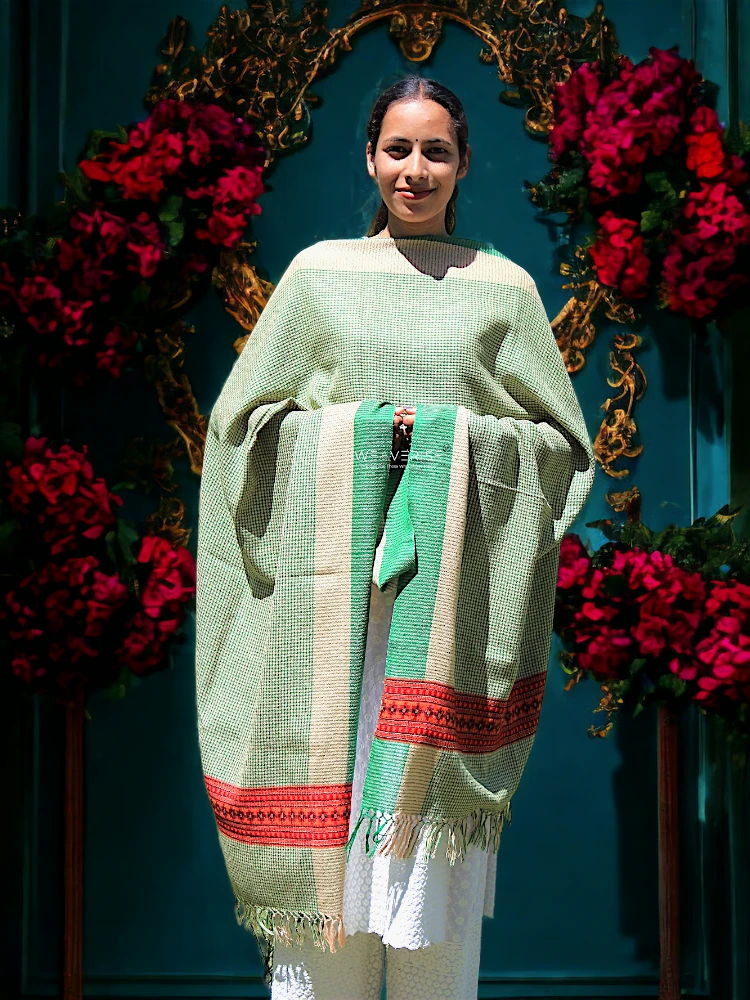 Luxury Loom-Woven Stole – Authentic Weaver Craftsmanship Pure Wool
