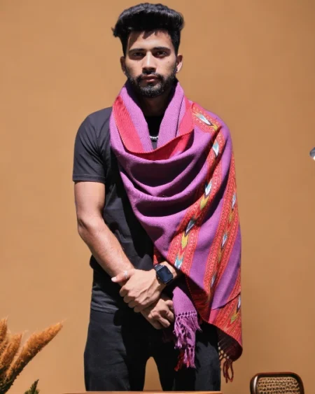 Tradition Meets Trend: Men's Kullu Wool Stole Scarf