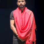 Modern Classic: Stylish Men's Loom Woven Pure Wool Stole
