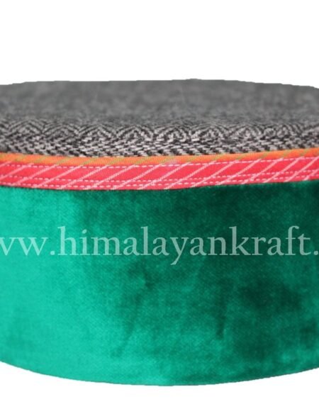 Green Border Cap