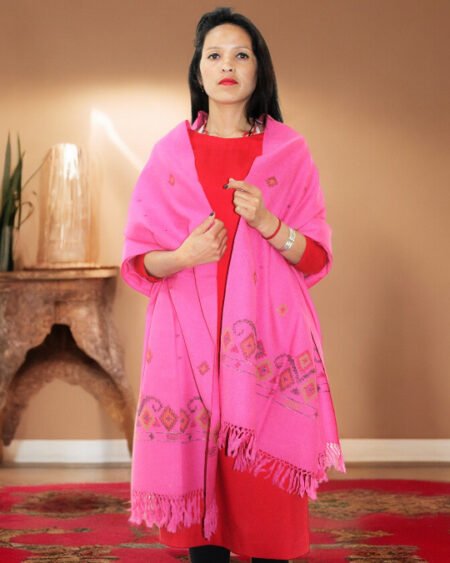 Exclusive Kullu Handloom Pure Wool Shawl for Women and Girls Himachal Box
