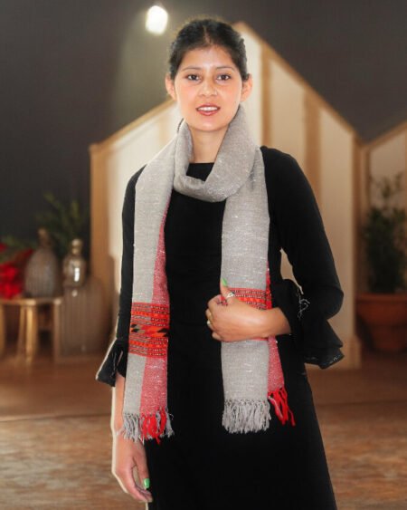 Kullu Artisan Pure Wool Scarf - Soft and Stylish for Girls Himachal Box