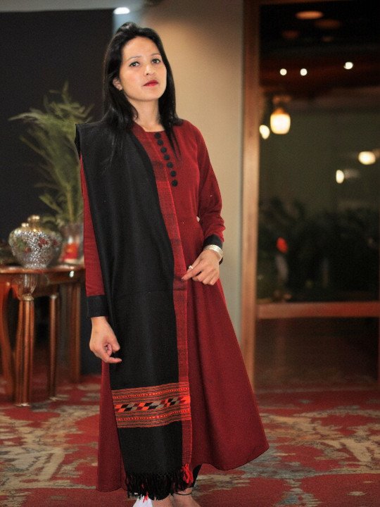 Himalayan Loom-Woven Pure Wool Stole - Sophisticated Wrap for Women HimachalBox