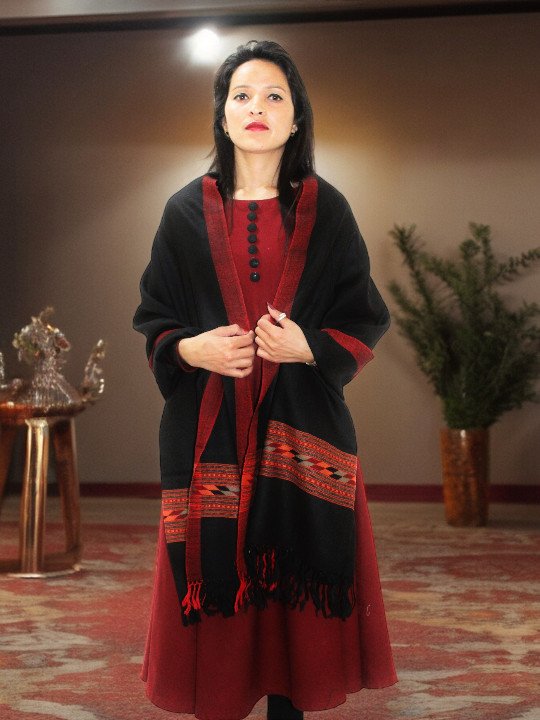 Himalayan Loom-Woven Pure Wool Stole - Sophisticated Wrap for Women HimachalBox.in