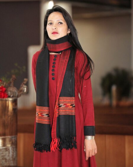 Himalayan Loom-Woven Pure Wool Stole - Sophisticated Wrap for Women