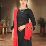 Pure Woolen Scarf by Kullu Weavers - Traditional and Warm for Girls HimachalBox.in