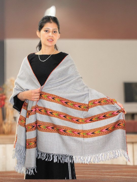 Kullu Weave Pure Wool Scarf - Exquisite Handloom Women's Accessory Himachal Box