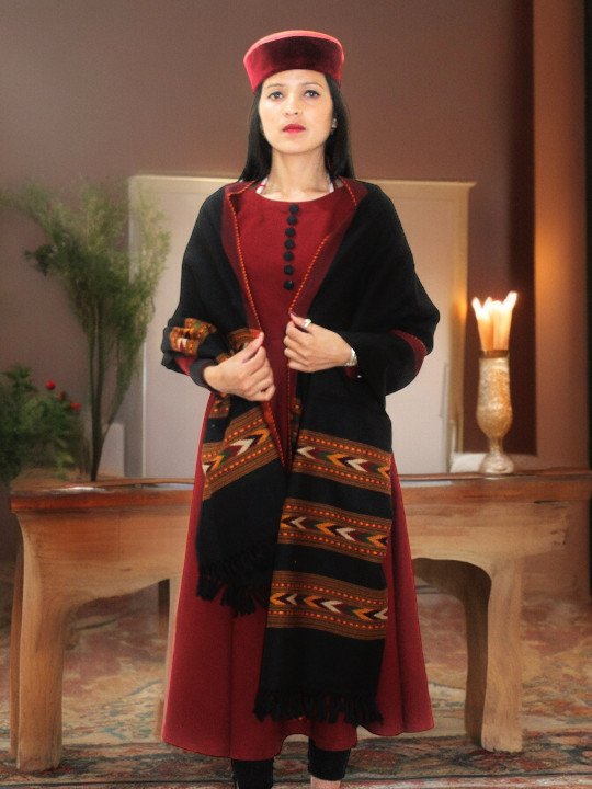 Authentic G.I. Patented Kullu Design Wool Stole by Himalayan Weavers - Handloom Crafted