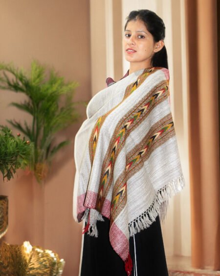 Timeless Pure Wool Wrap - Elegant Shawl for Women in Ivory White Himachal Box
