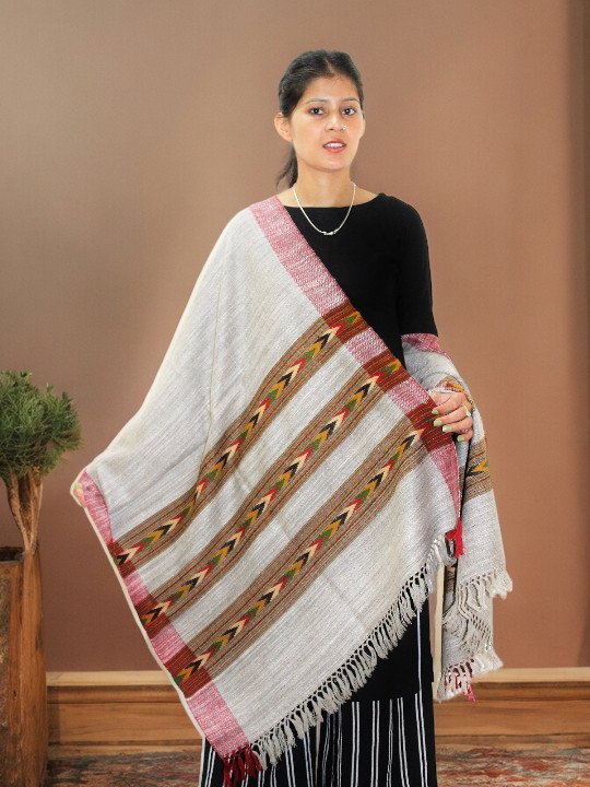 Timeless Pure Wool Wrap - Elegant Shawl for Women in Ivory White Himachal Box