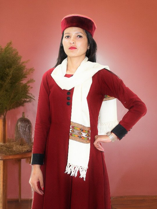 Luxurious Kullu Design Handloom Woolen Scarf - Artisan Craft Himachal Box