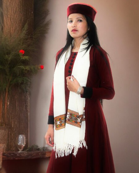 Luxurious Kullu Design Handloom Woolen Scarf - Artisan Craft