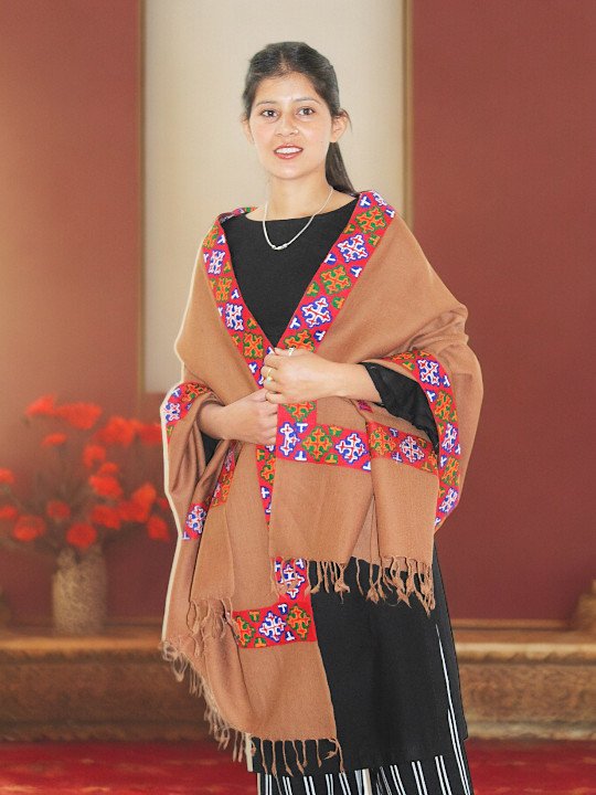 Kullu Weave Pure Woolen Stole - Perfect Winter Accessory for Girls