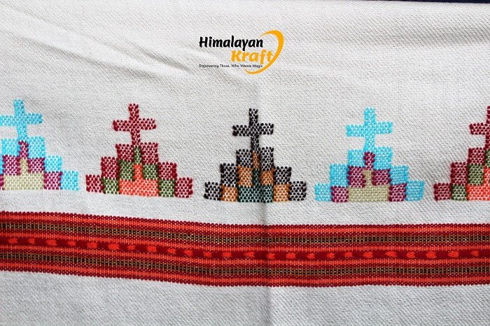 Ethereal Elegance: Pure Wool Kullu Handloom Stole Himachal Box Design