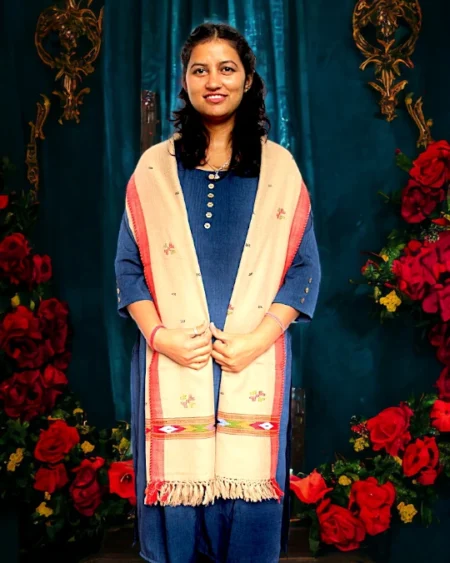 Rustic Radiance Handwoven Kullu Wool Scarf with Himachalbox.in