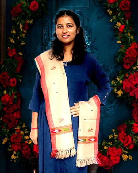 Rustic Radiance Handwoven Kullu Wool Scarf with Himachalbox.in