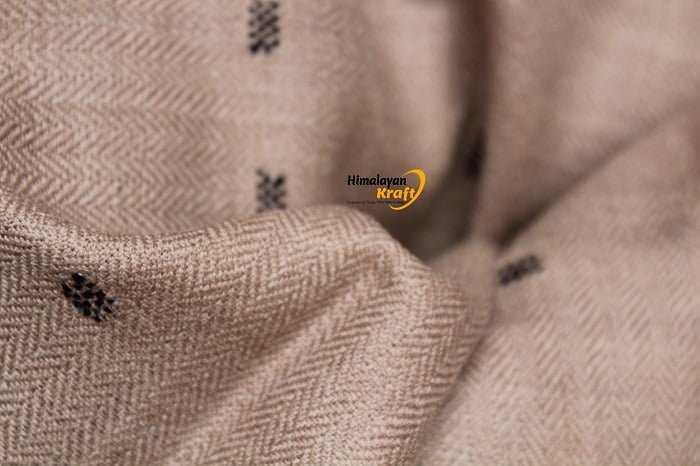 Rustic Radiance Handwoven Kullu Wool Scarf with Himachalbox.in