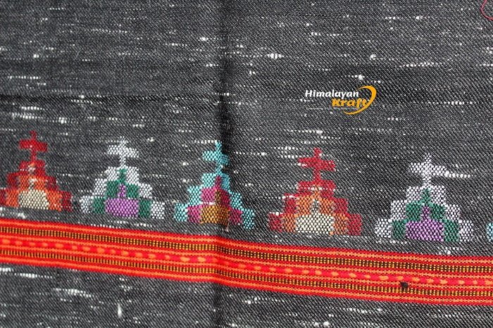 Himalayan Harmony: Handloom Woven Wool Scarf Himachalbox.in