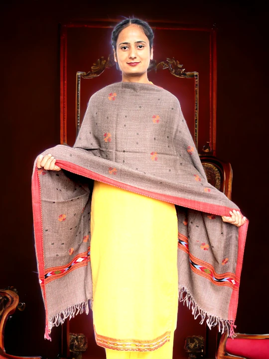 Wrap in Tradition: Kullu Handloom Woolen Scarf Himachalbox.in