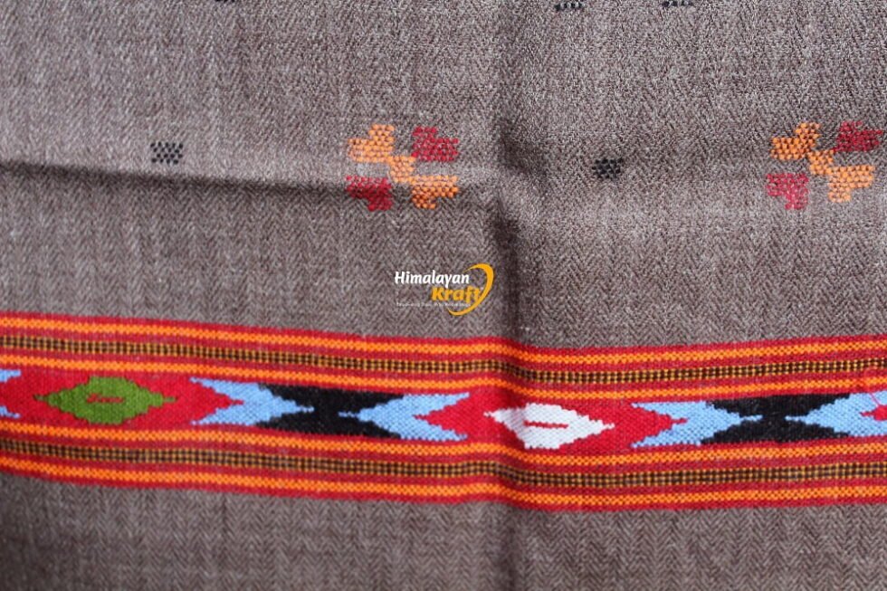Wrap in Tradition: Kullu Handloom Woolen Scarf Himachalbox.in