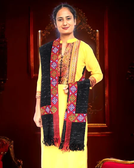 Himalayan Handwoven Pure Wool Stole - Elegant Winter Wrap for Women