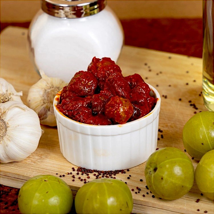 Home Made Crisp and Tangy Himachali Amla Achar - Himachalbox.com