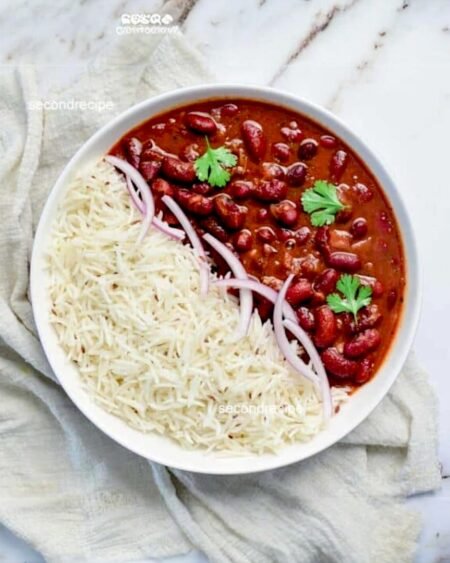 Kinnauri Rajma (Capsule Rajma) – Premium Himalayan Kidney Beans - Mountain Gems- Himachalbox.com