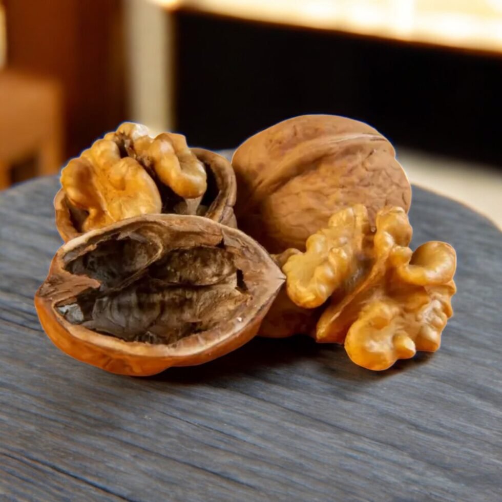 Premium Himalayan Organic Walnuts (Akhrot) Kagzi– 100% Natural & Handpicked