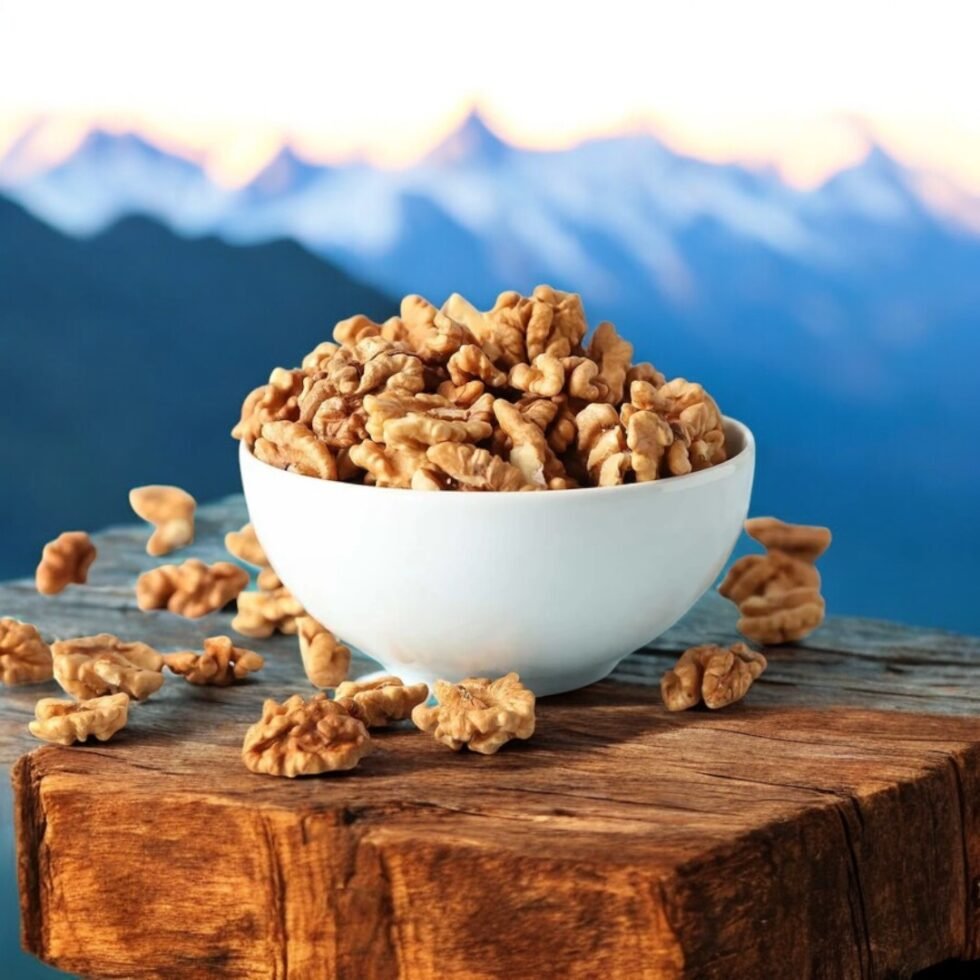 Premium Himalayan Organic Walnuts (Akhrot) Kagzi– 100% Natural & Handpicked