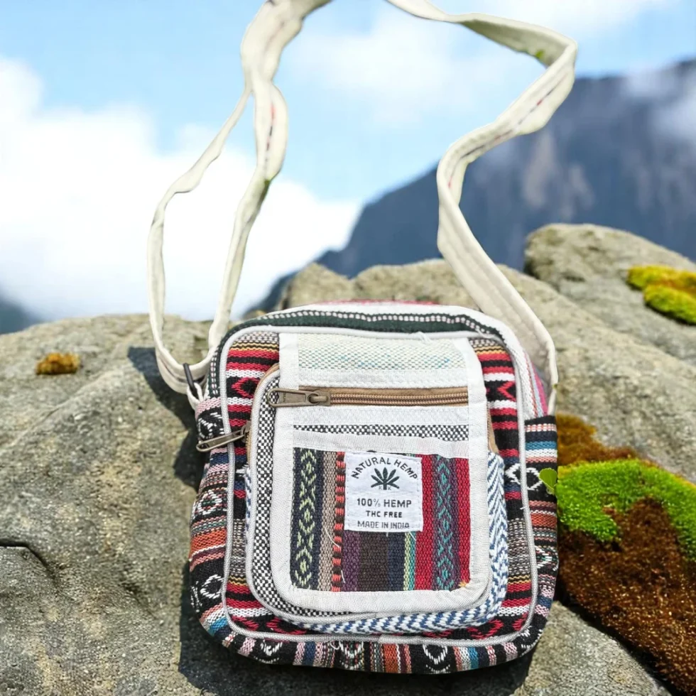 Trendy Pahadi Side Bag – Handwoven Hemp & Cotton Sling from Himachal