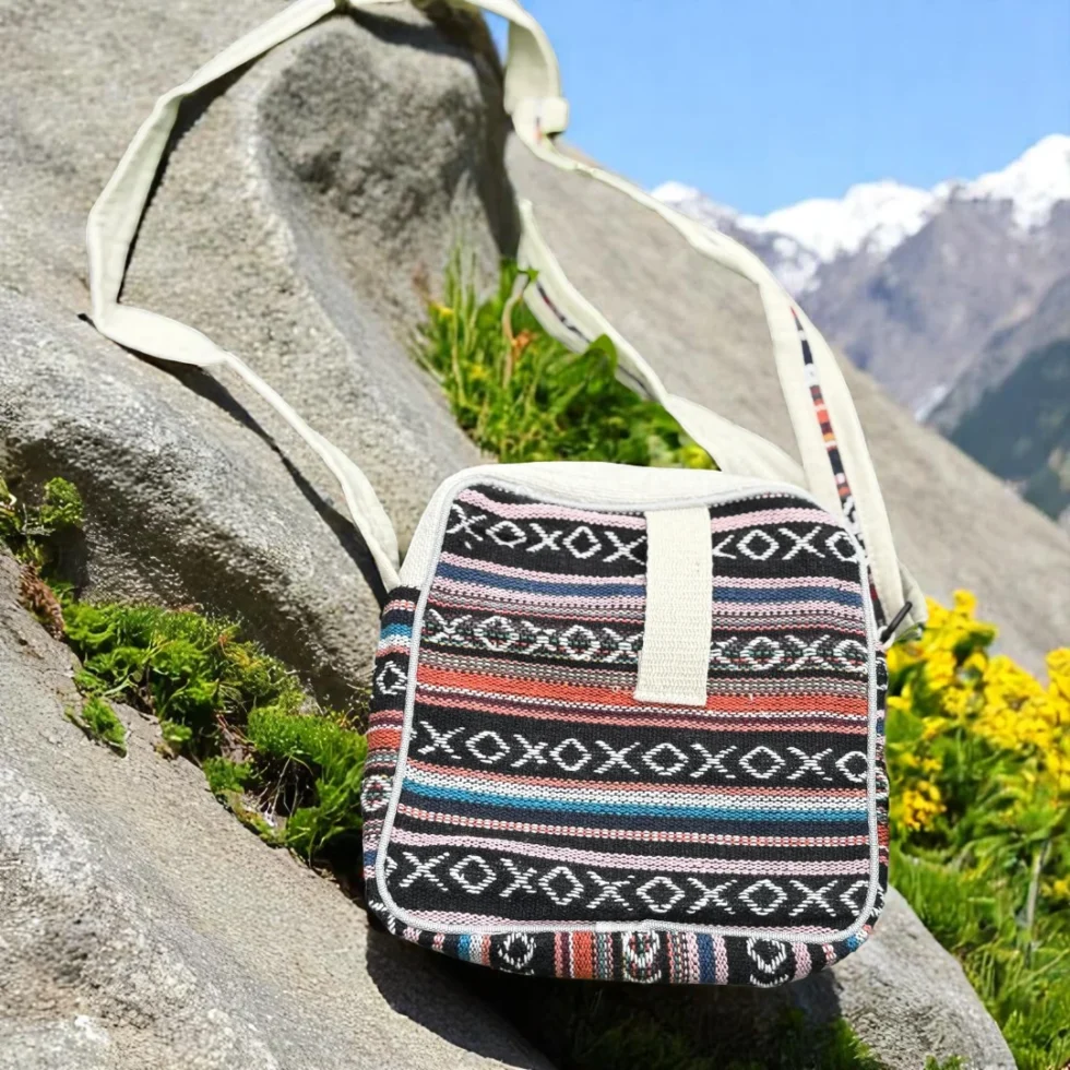 Trendy Pahadi Side Bag – Handwoven Hemp & Cotton Sling from Himachal - Himachalbox.com