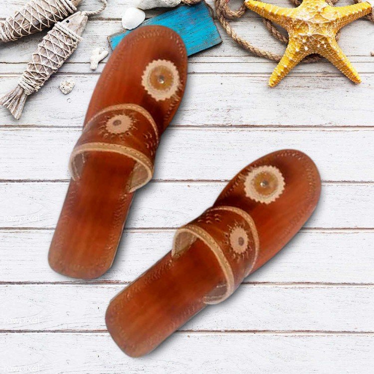 Original Chamba Chappals – Handmade Leather Slippers with Himachali Embroidery