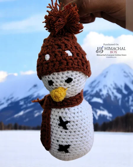 Handmade Crochet Snowman Keychain Toy – Winter Charm HimachalBox Exclusive