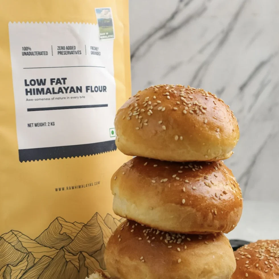 Low Fat Himalayan Bread Flour – High Protein, Low Fat Baking Flour | Raw Himalayas - Himachalbox.com