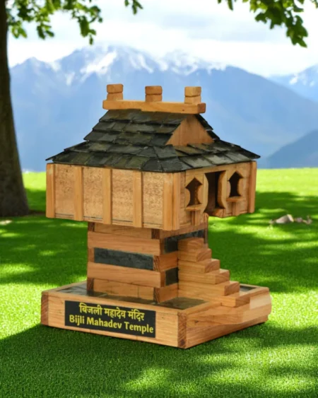 Handcrafted Wooden Replica of Bijli Mahadev Temple – Kullu’s Sacred Lightning Shrine