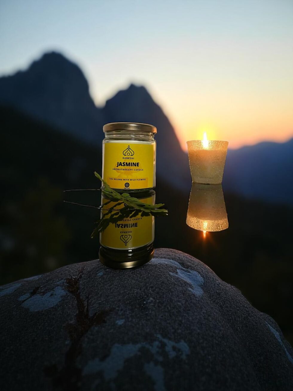 jasmine-aromatherapy-candle-himachalbox-natural