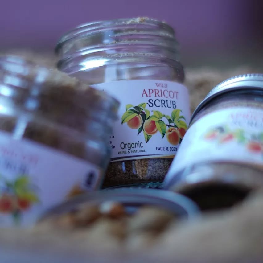 wild-apricot-scrub-himalayanbox-natural-handmade