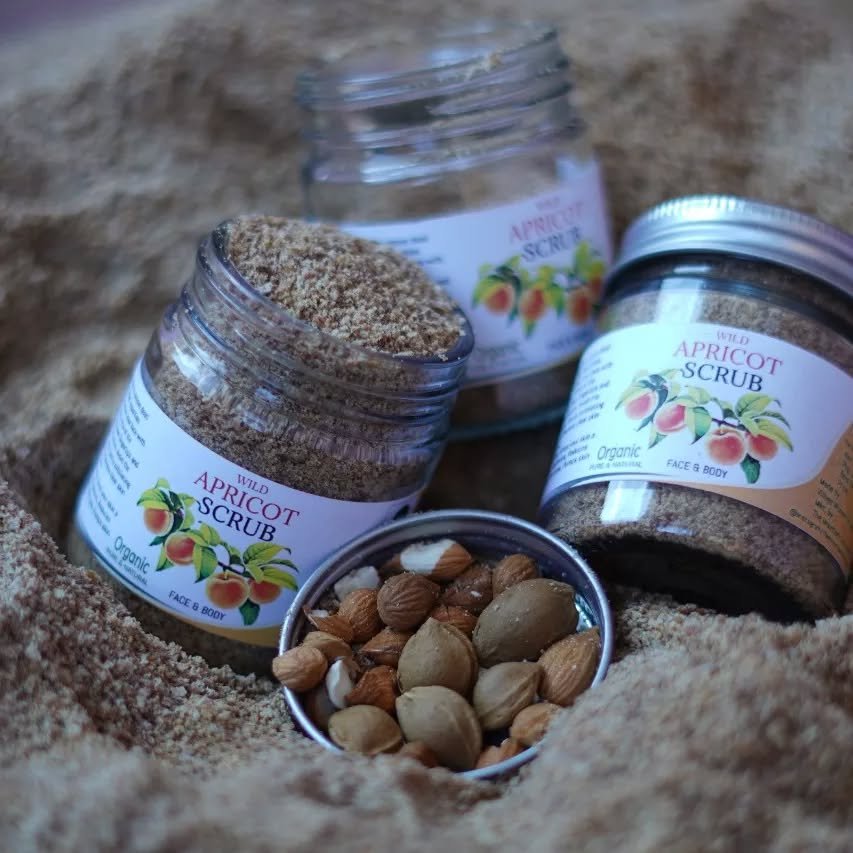 wild-apricot-scrub-himalayanbox-natural-handmade